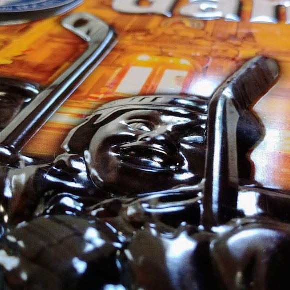 Official Hockey Hall of Fame Game in Embossed Tin - Picture 2 of 9